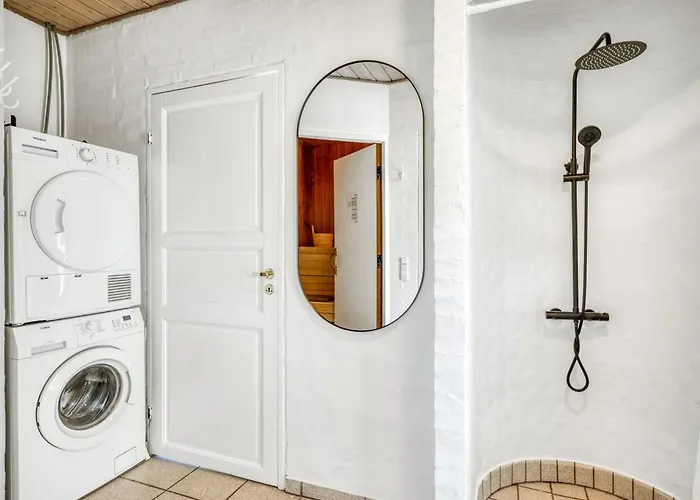 Prázdninový dům Anniesette - 1-5km From The Sea By Interhome