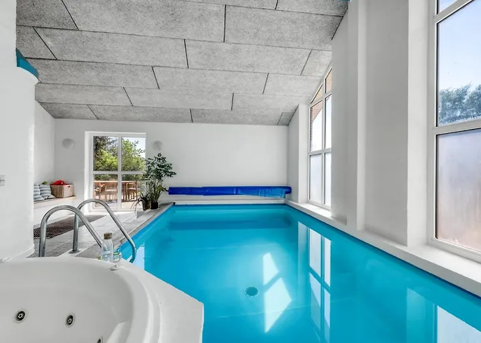 Anniesette - 1-5km From The Sea By Interhome *